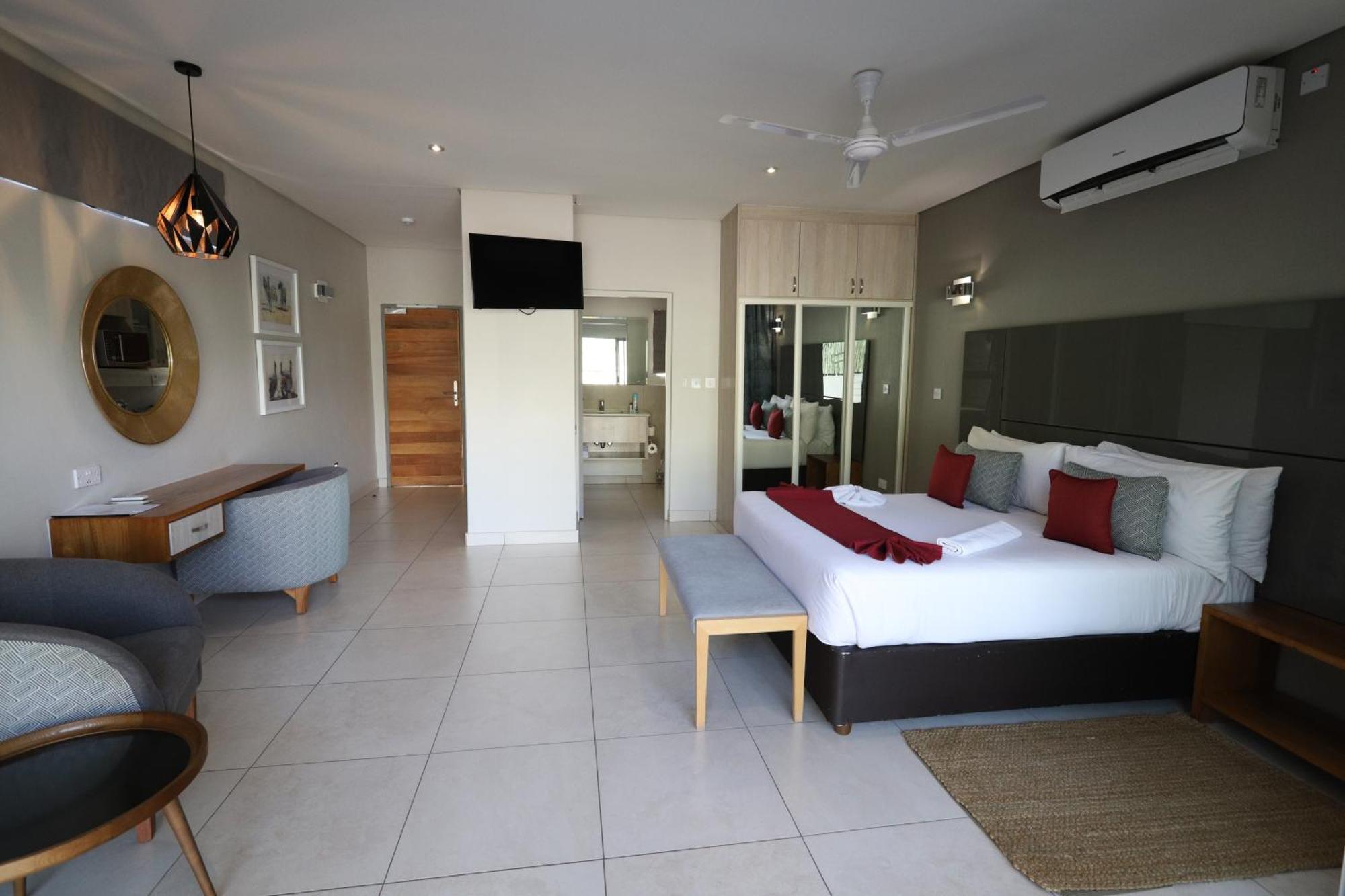 Sandpiper Villas Chobe Kasane Exterior photo